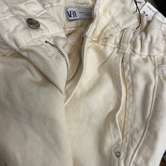 COPY - Zara Jeans “Baggy Jeans “ - Picture 6 of 9